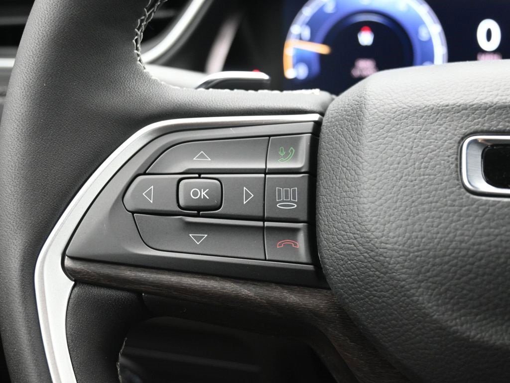 New 2025 Jeep Grand Cherokee Limited image 23