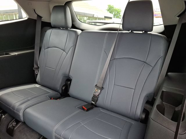 Certified 2021 Buick Enclave Essence w/ Sport Touring Edition AWD/4WD image 12