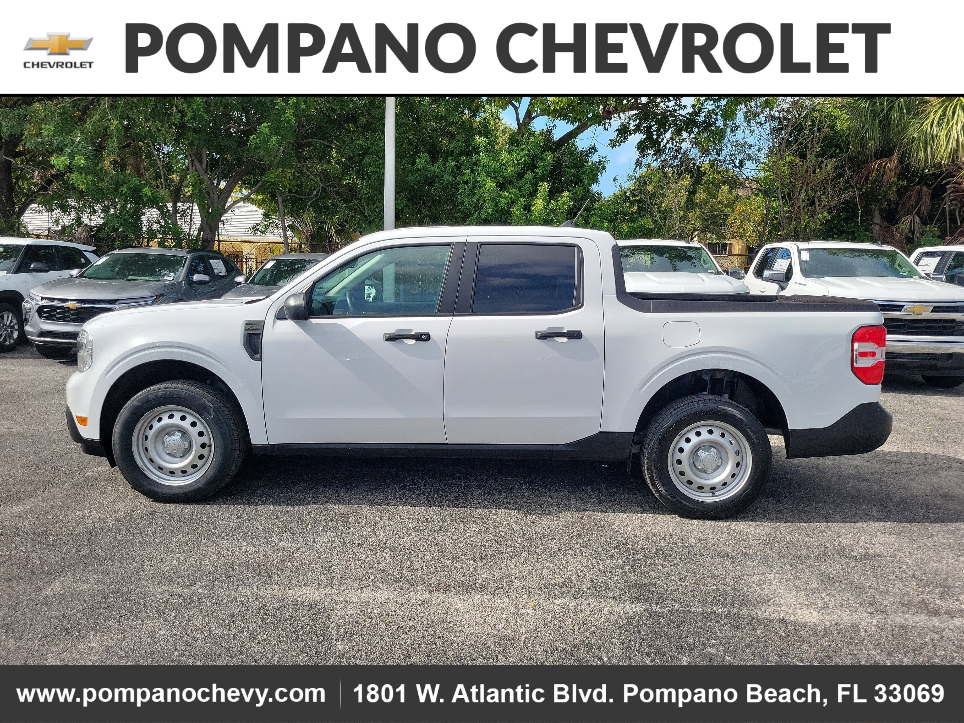 Used 2023 Ford Maverick XL image 6