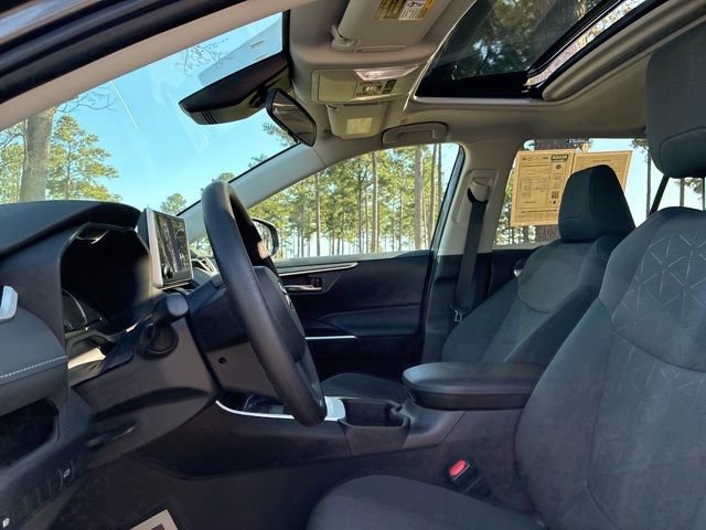 Used 2024 Toyota RAV4 XLE w/ Convenience Package image 21