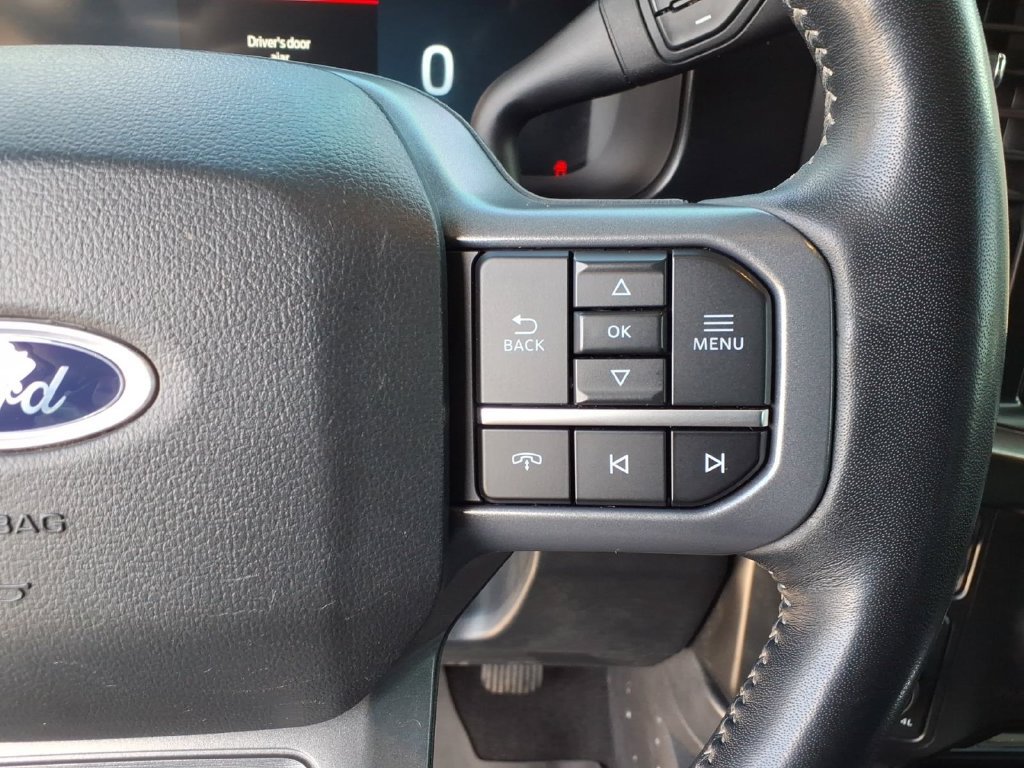 Used 2024 Ford F250 Lariat w/ Sport Appearance Package AWD/4WD image 33