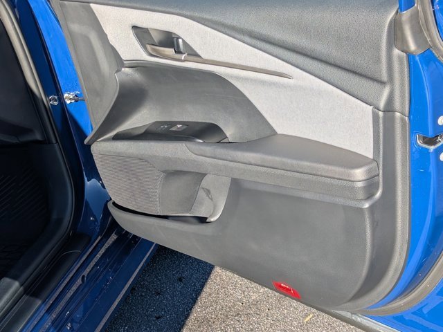 Used 2025 Toyota Camry LE image 13