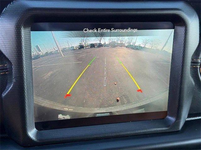 Certified 2022 Jeep Wrangler Unlimited Sahara image 22