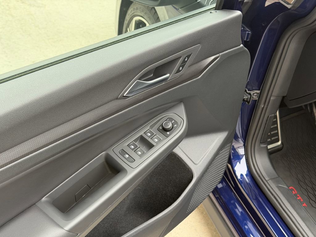 Used 2024 Volkswagen GTI SE w/ SE Leather Seats Package image 25