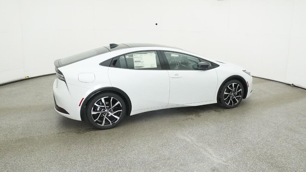 New 2025 Toyota Prius Plug-In Hybrid image 24