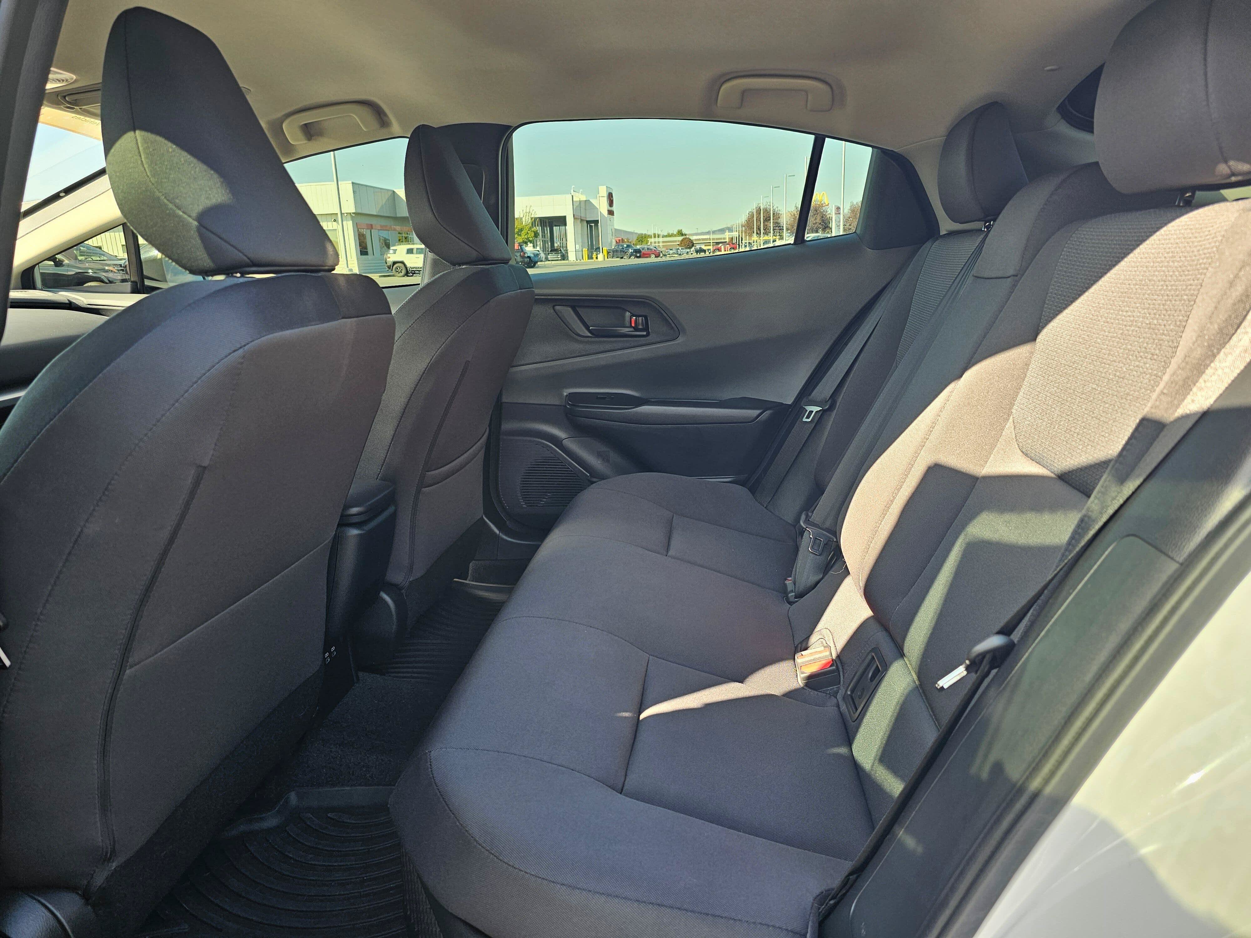 Certified 2023 Toyota Prius LE AWD/4WD image 17