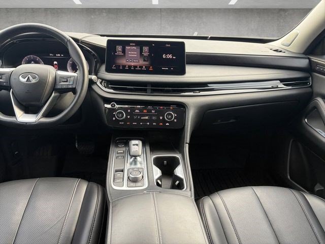 Used 2023 INFINITI QX60 Sensory w/ Cargo Package AWD/4WD image 3