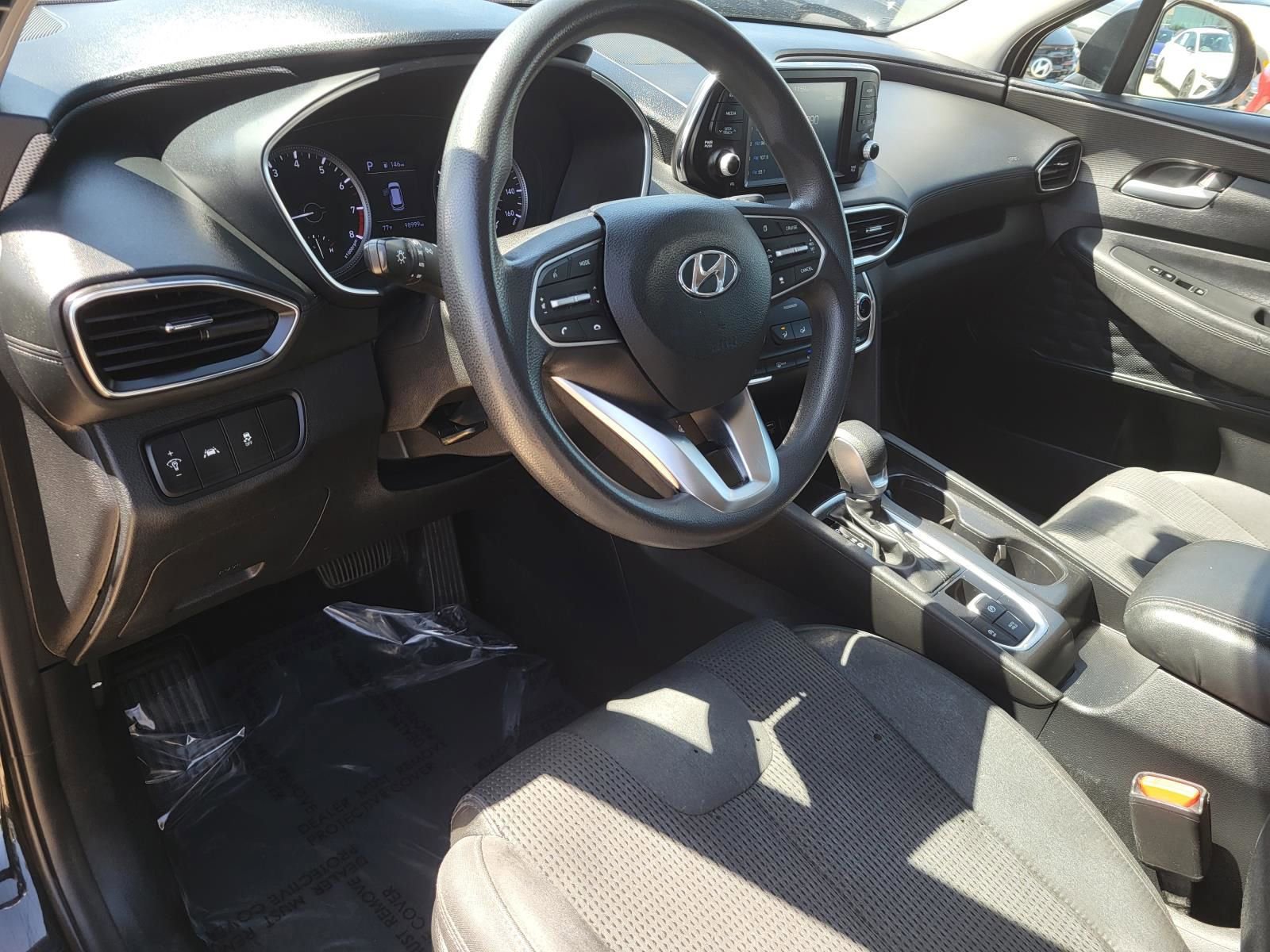 Used 2020 Hyundai Santa Fe SE FWD image 19