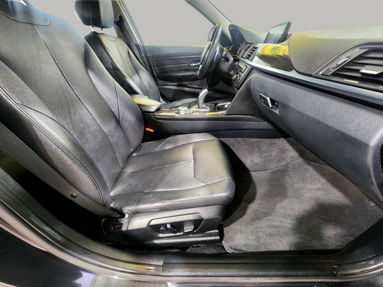 Used 2015 BMW 328i xDrive Wagon image 17