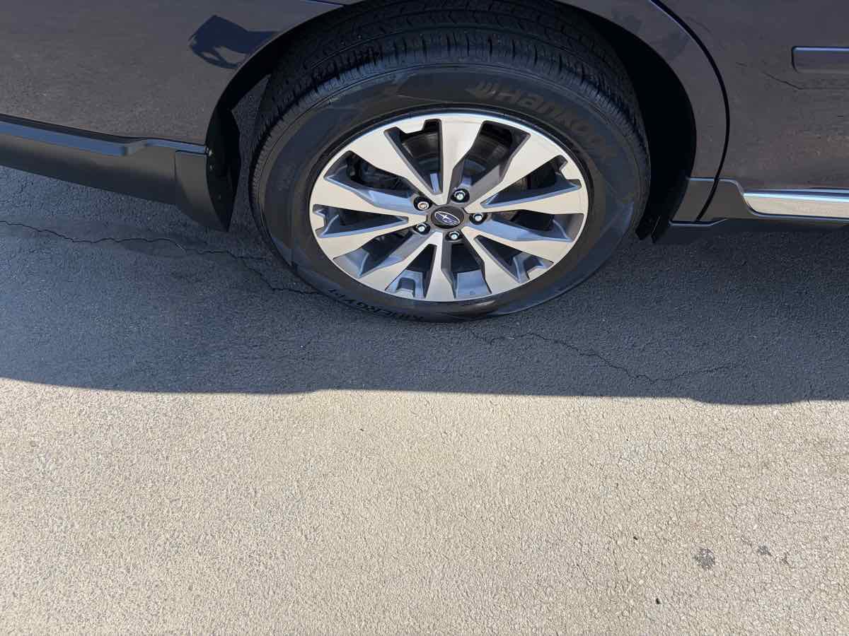Used 2018 Subaru Outback 2.5i Touring image 34