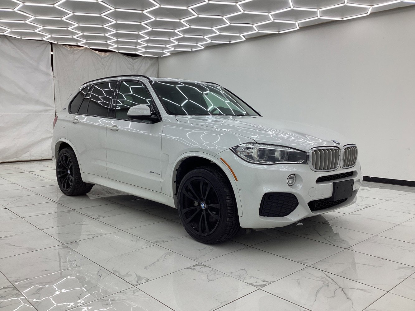 Used 2018 BMW X5 xDrive40e image 7