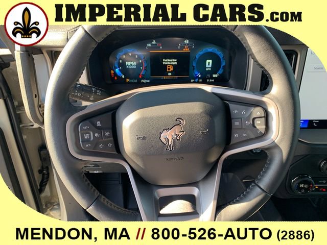 New 2025 Ford Bronco Outer Banks w/ Sasquatch Package image 17