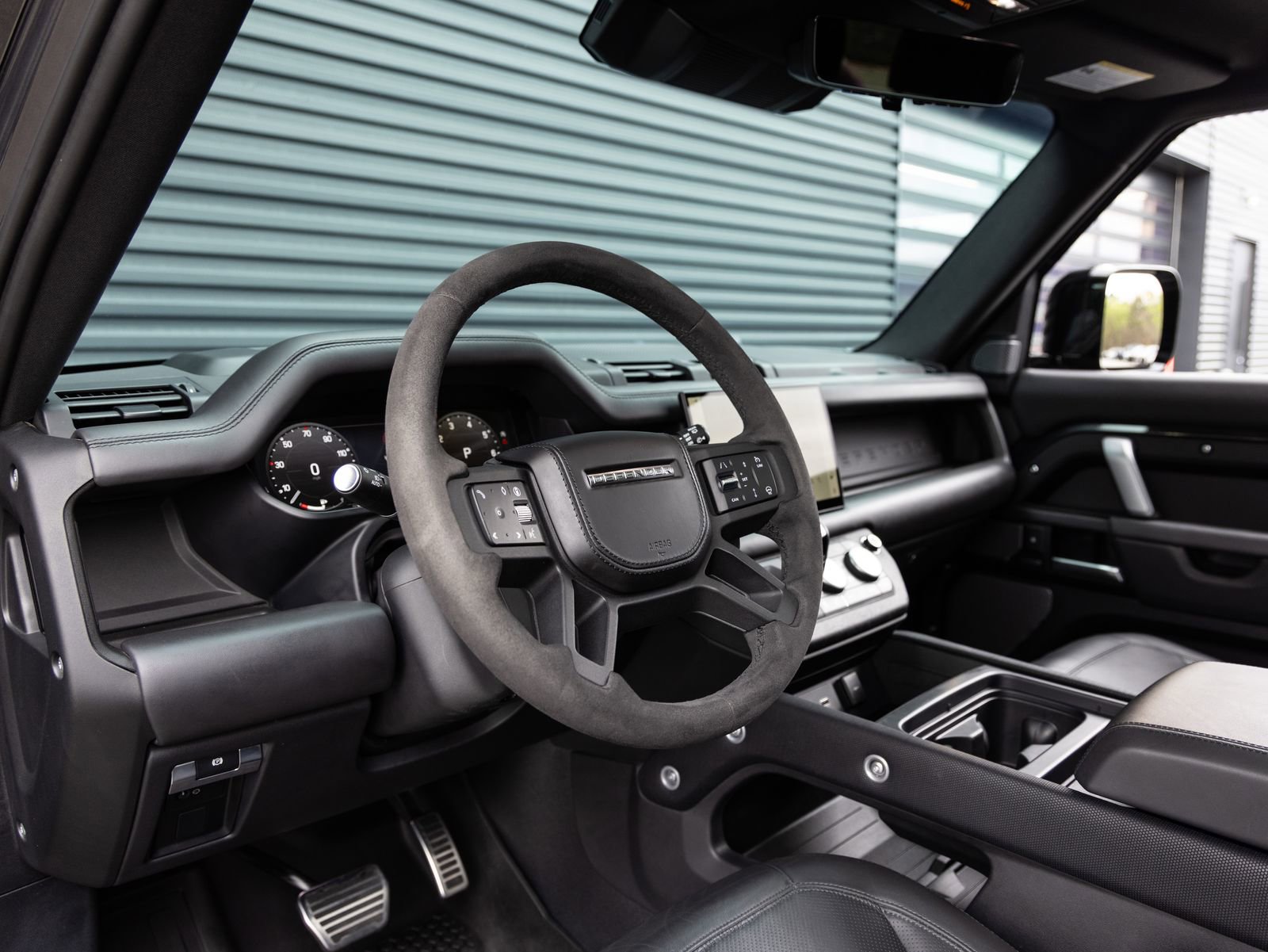 Used 2024 Land Rover Defender 90 Carpathian Edition AWD/4WD image 19