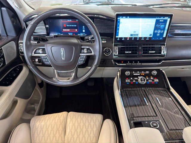 Used 2023 Lincoln Navigator Black Label AWD/4WD image 17