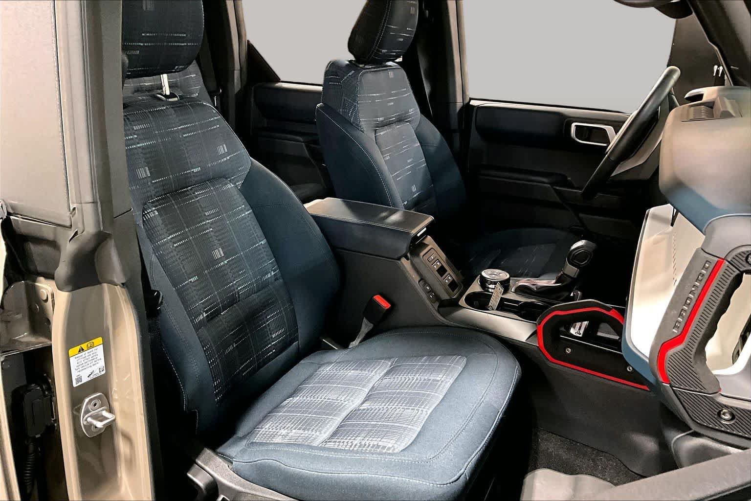 Used 2026 Ford Bronco Heritage Edition AWD/4WD image 9