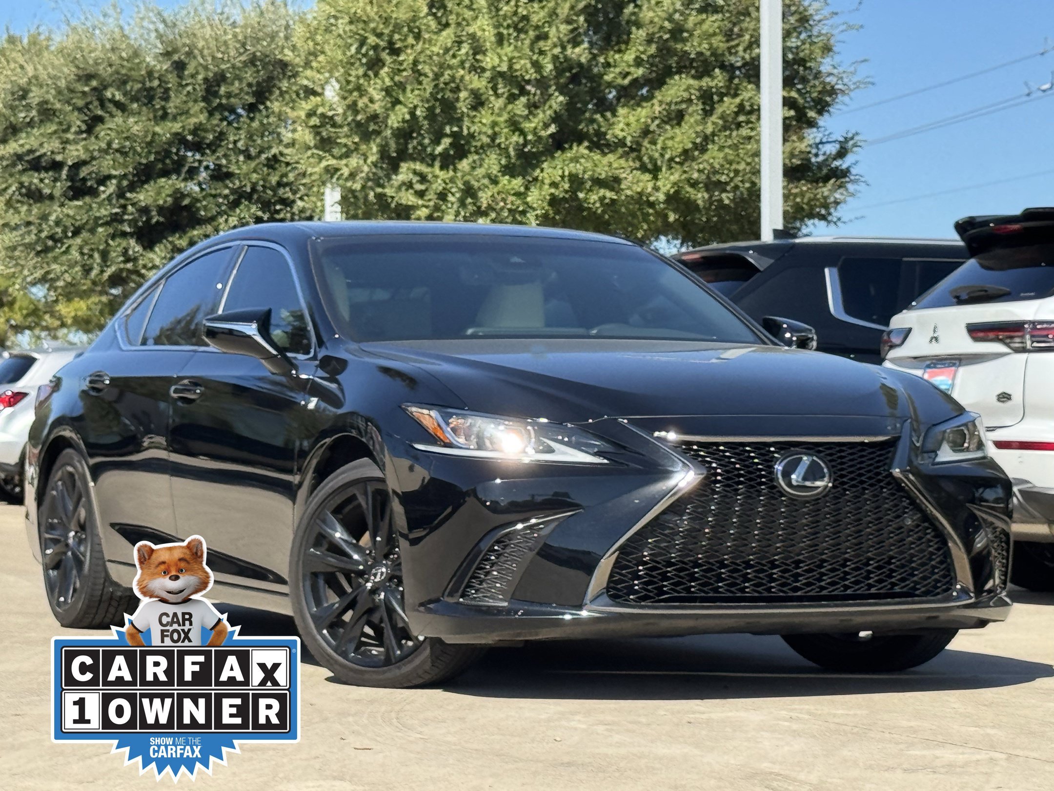 Used 2023 Lexus ES 350 F Sport w/ Accessory Package (Z2) FWD image 2