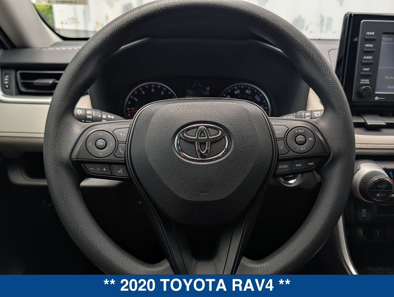 Used 2020 Toyota RAV4 XLE AWD/4WD image 27