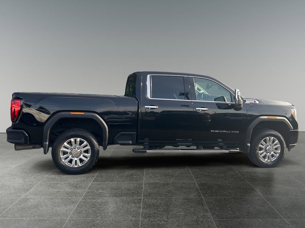 Used 2022 GMC Sierra 3500 Denali image 8