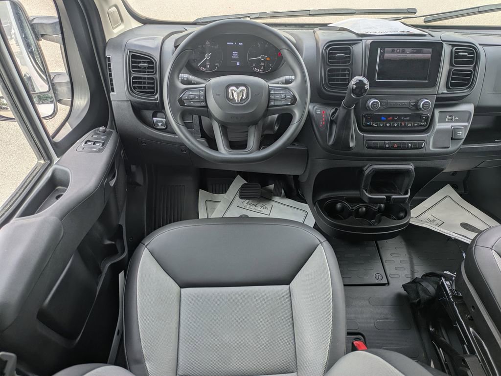 Used 2026 RAM ProMaster 2500 w/ Convenience Group FWD image 17