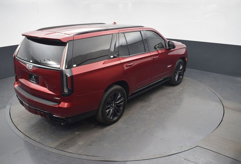 Certified 2023 Cadillac Escalade V w/ LPO, ONYX Package image 45