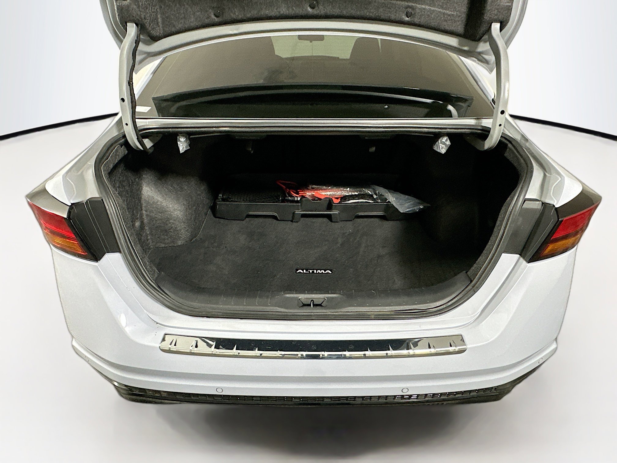 Used 2023 Nissan Altima 2.5 SR image 26