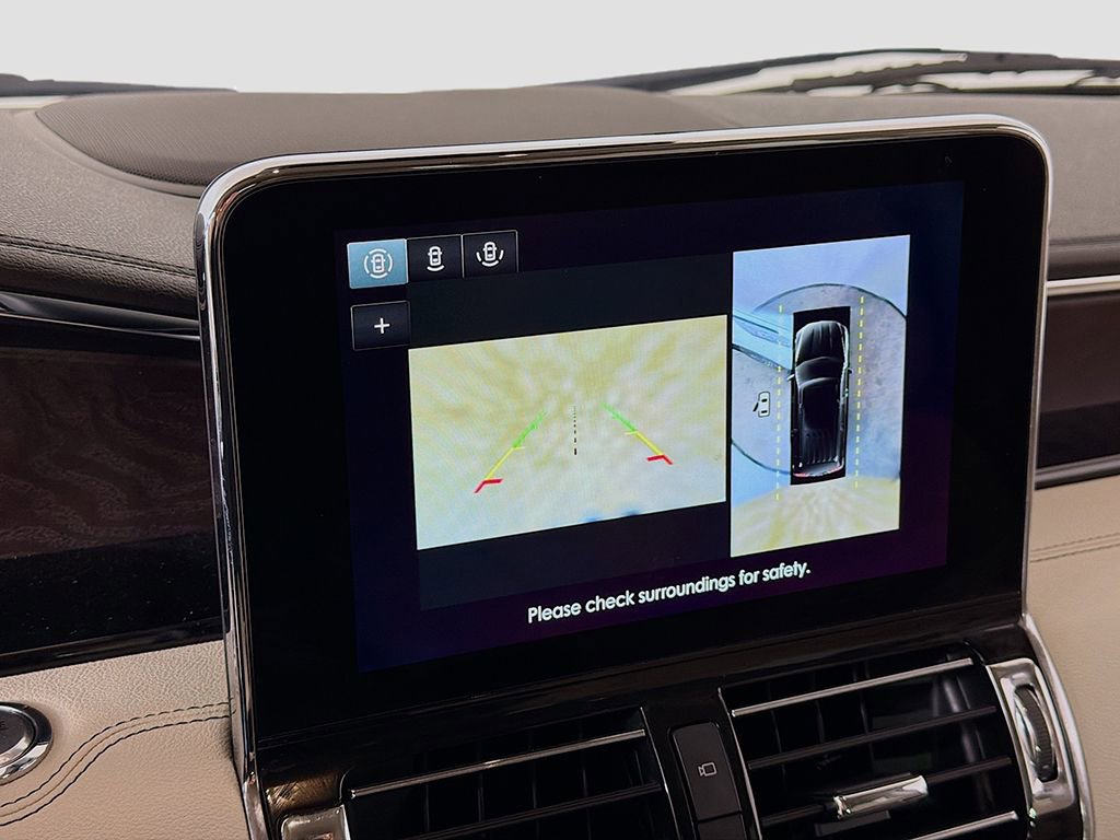 Used 2021 Lincoln Navigator Reserve w/ Luxury Package image 40