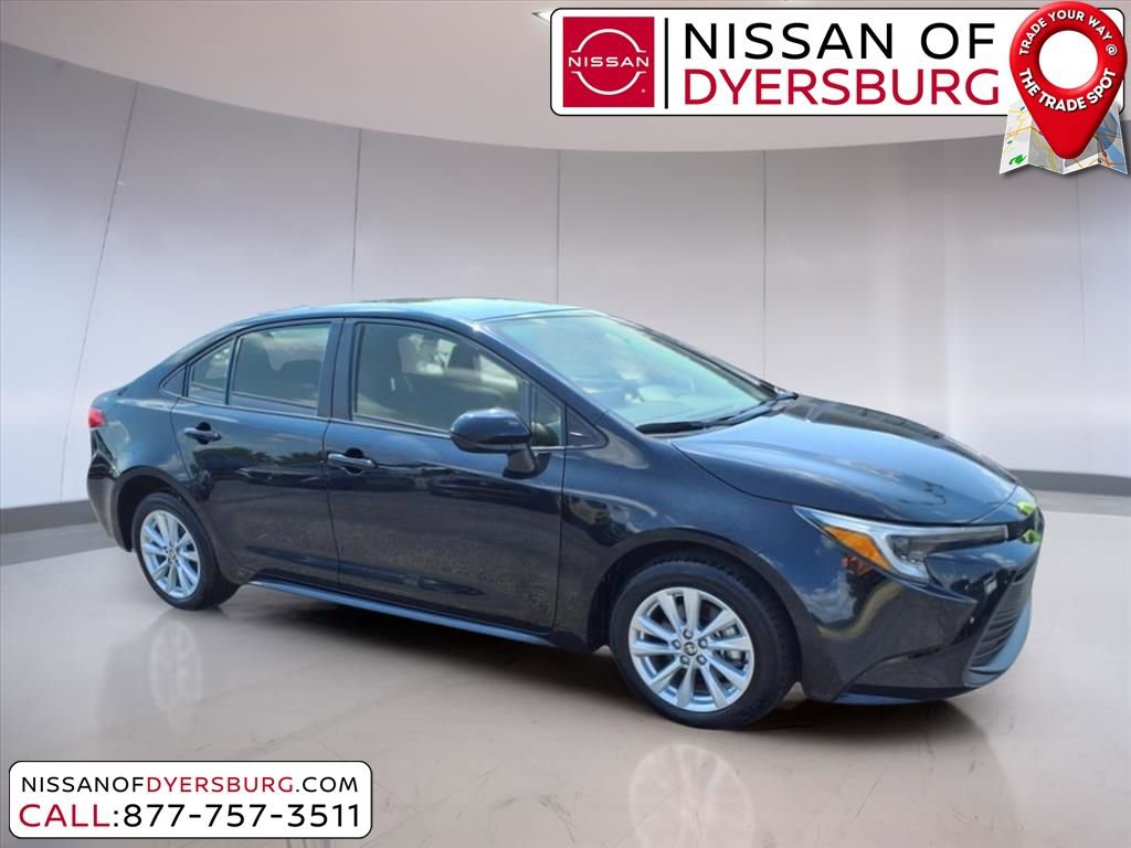 Used 2024 Toyota Corolla LE w/ LE Convenience Package