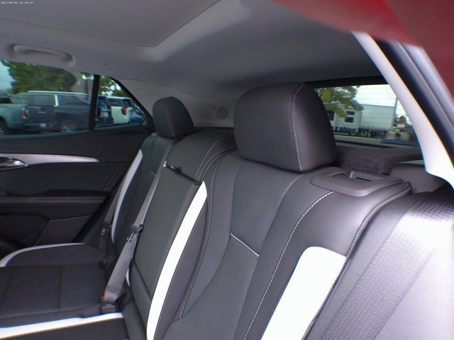 New 2025 Buick Envision Sport Touring image 10