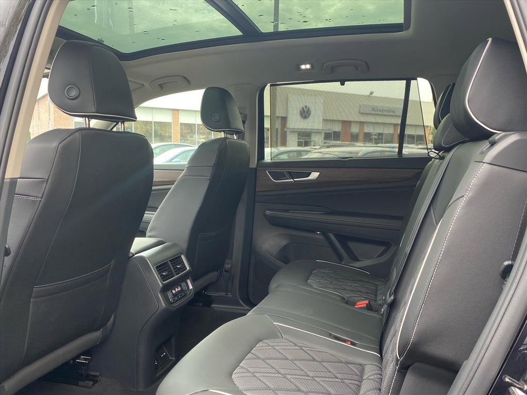 New 2026 Volkswagen Atlas SEL Premium R-Line image 14