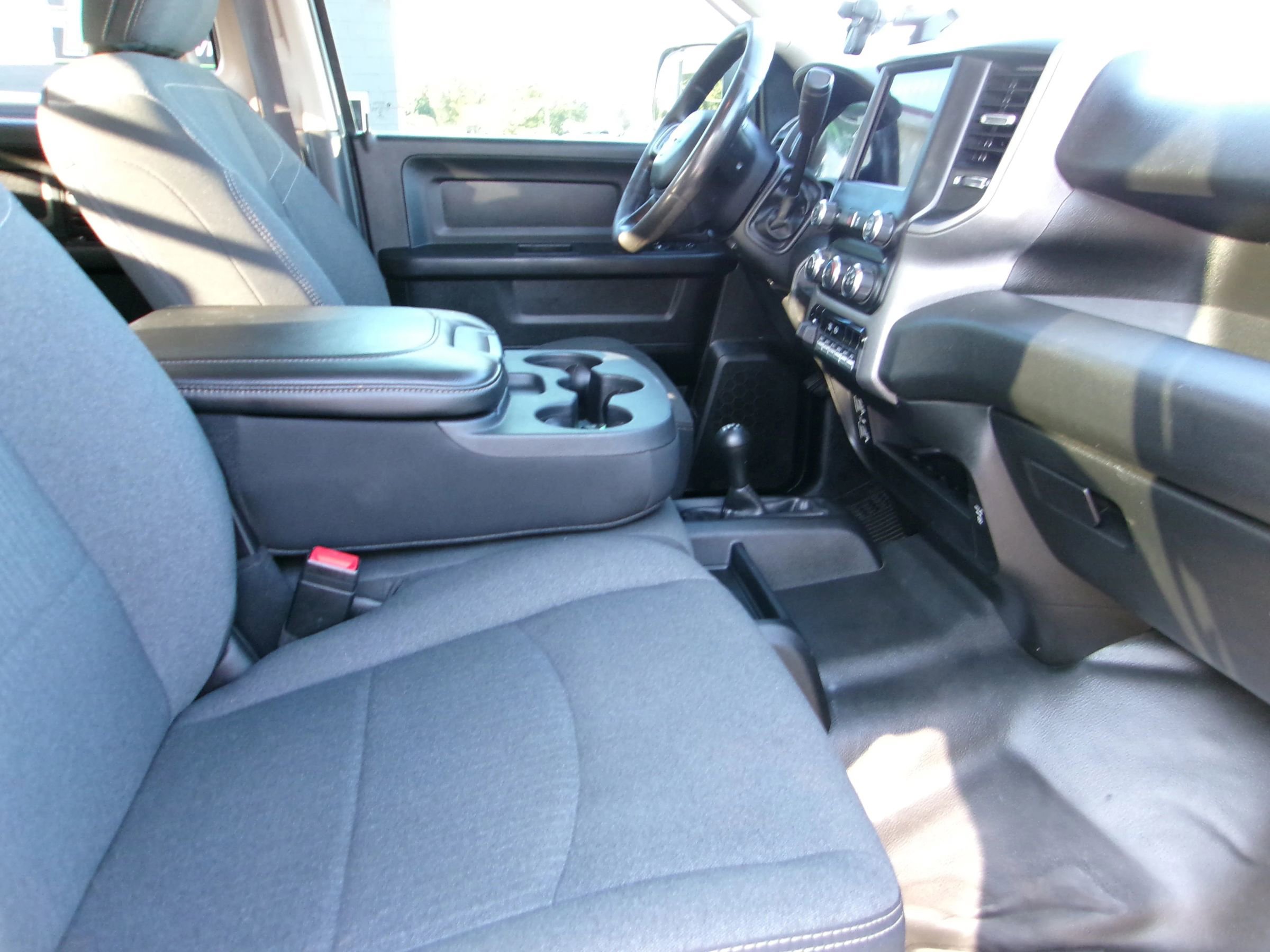 Used 2020 RAM 5500 Tradesman w/ Chrome Appearance Group image 10