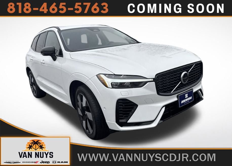 Used 2025 Volvo XC60 T8 Ultra w/ Protection Package Premier image 1