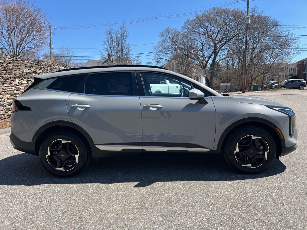 Certified 2026 Kia Sportage EX w/ EX Panorama Roof Package image 6