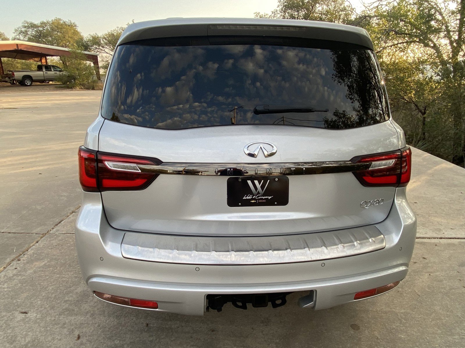 Used 2021 INFINITI QX80 Premium Select w/ All-Season Package image 7