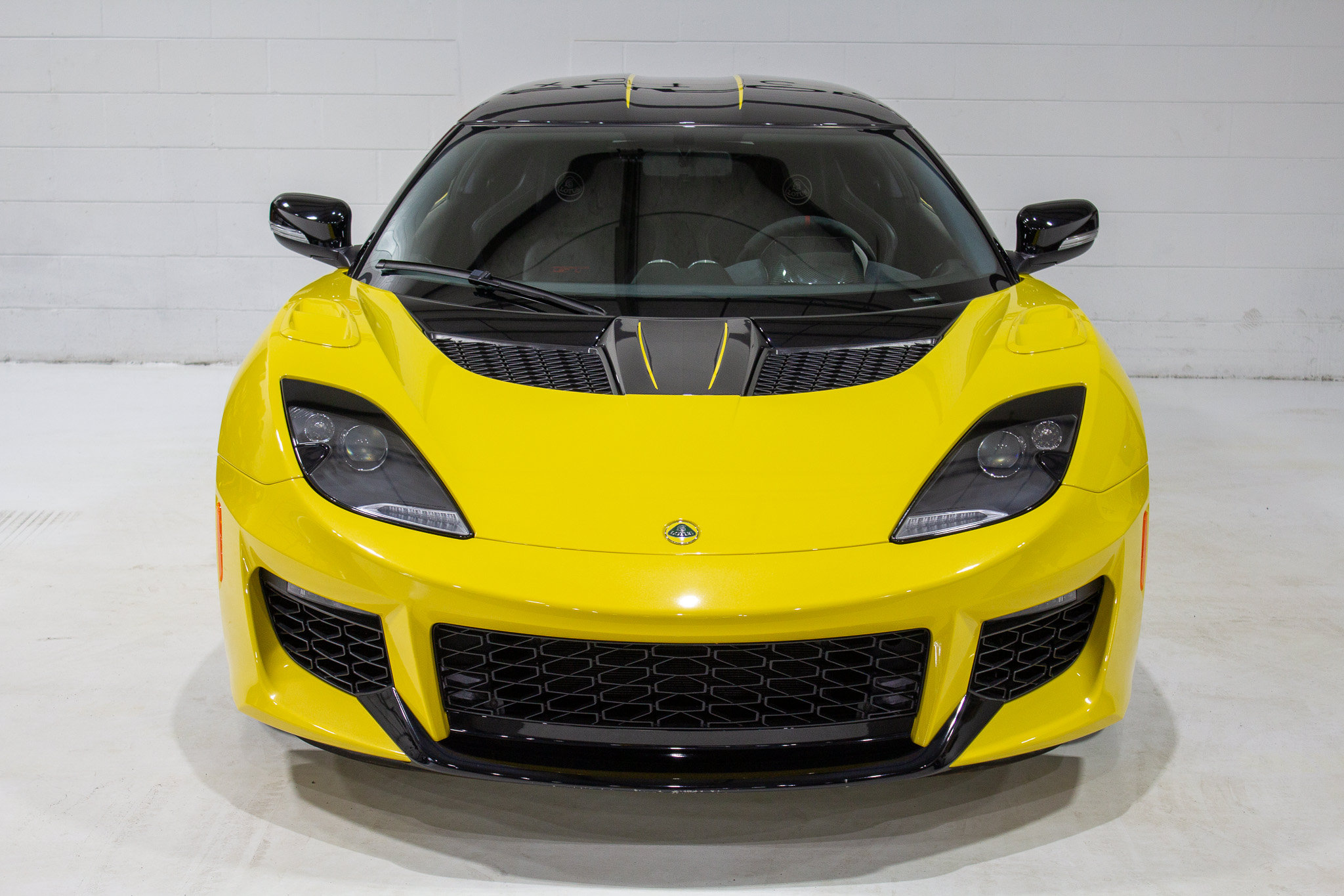 Used 2021 Lotus Evora RWD image 13