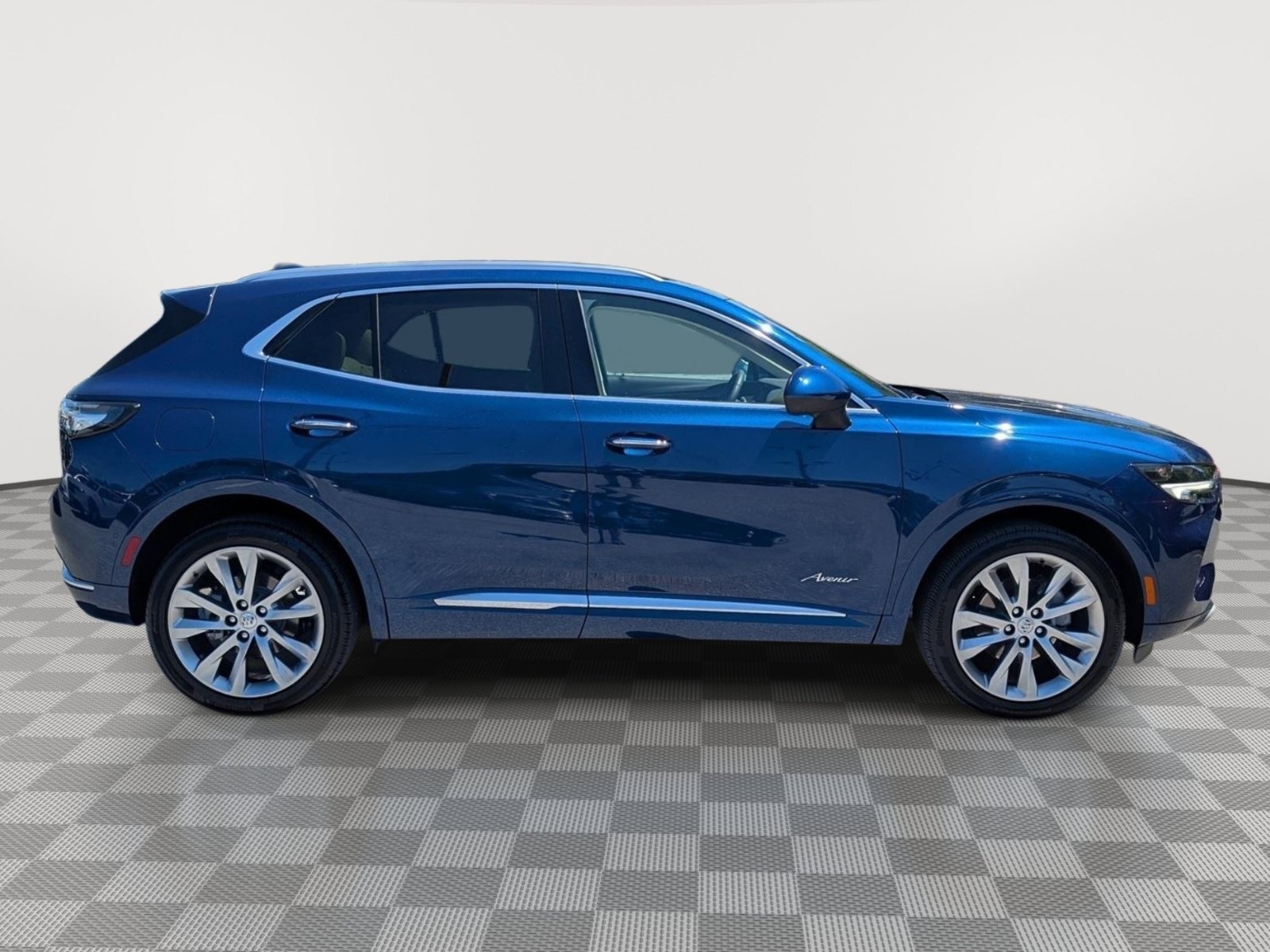 Used 2023 Buick Envision Avenir AWD/4WD image 6