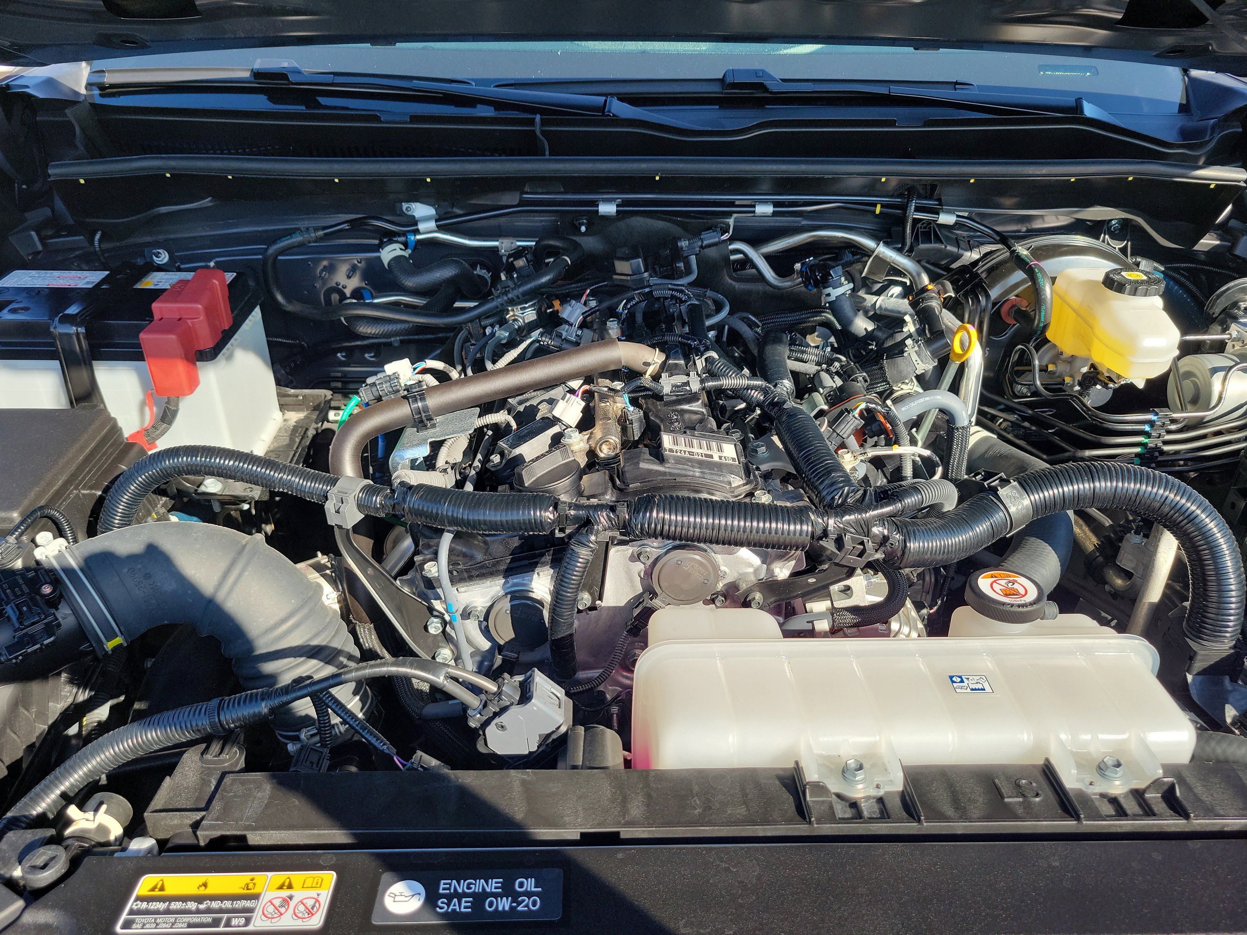 Used 2025 Toyota 4Runner SR5 image 18