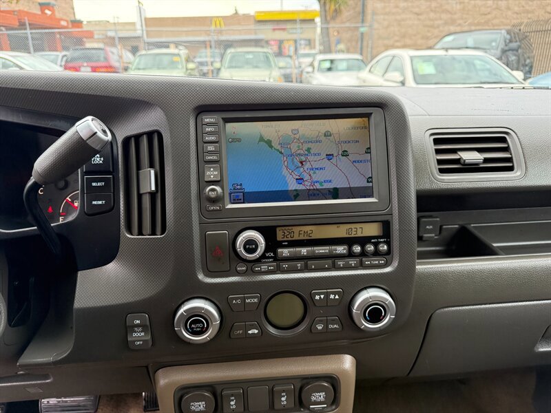 Used 2006 Honda Ridgeline RTL image 21