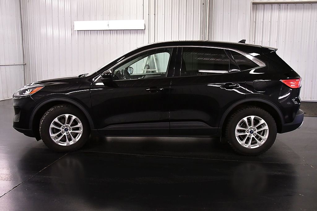 Used 2021 Ford Escape SE FWD image 4