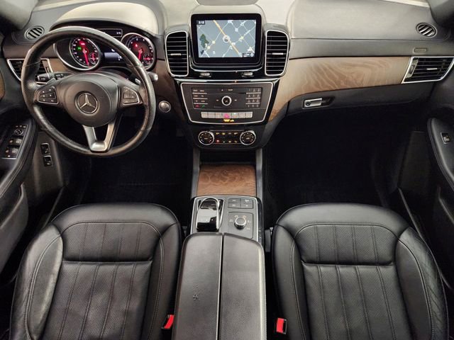 Used 2017 Mercedes-Benz GLS 450 4MATIC image 4