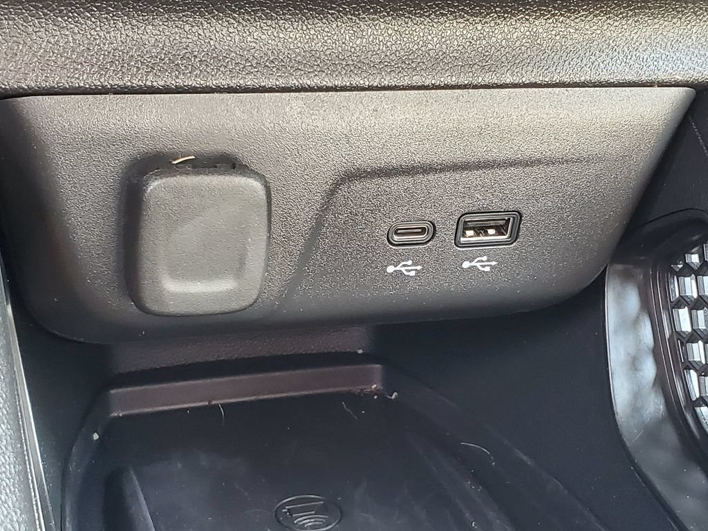 Used 2024 Chevrolet TrailBlazer LT w/ Convenience Package AWD/4WD image 25