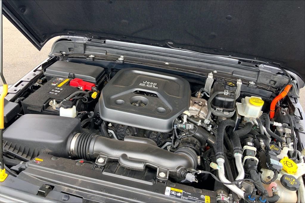 Used 2021 Jeep Wrangler Unlimited Sahara image 31