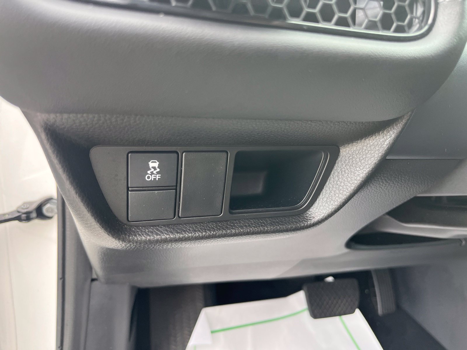 Used 2024 Honda HR-V EX-L image 13