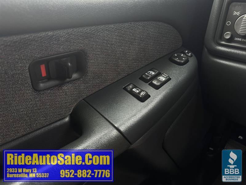Used 2001 GMC Sierra 1500 4x4 Extended Cab w/ Off-Road Chassis Pkg image 37