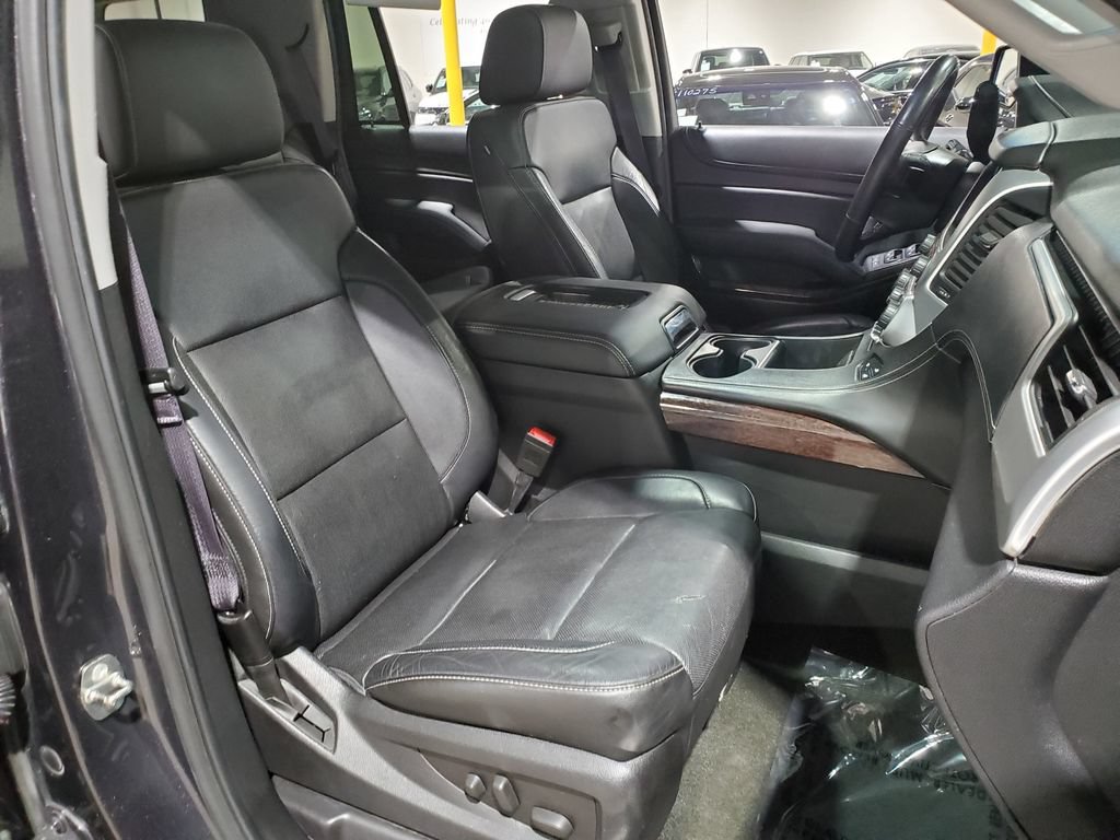 Used 2016 GMC Yukon SLT w/ Open Road Package AWD/4WD image 13