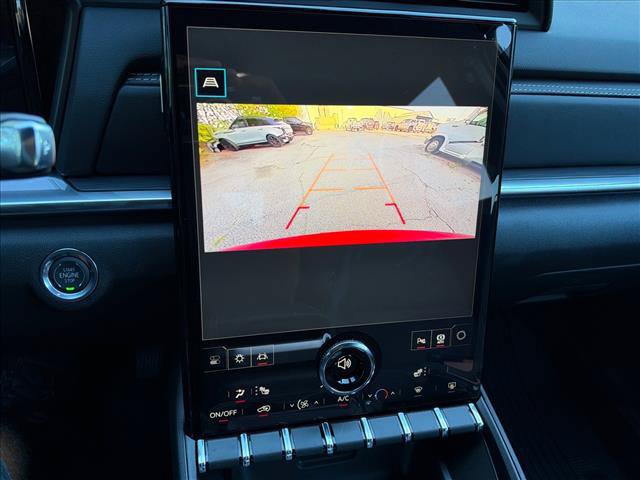 New 2027 GMC Terrain Elevation w/ LPO, Floor Liner Package FWD image 32