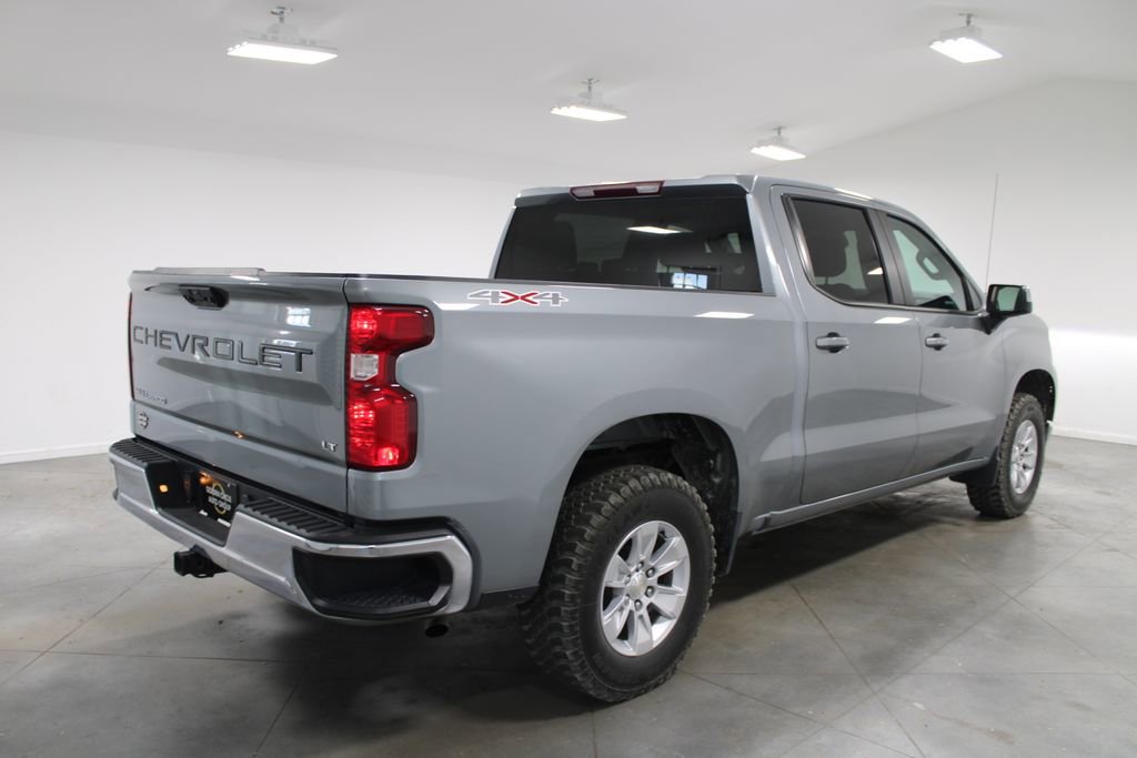 Used 2024 Chevrolet Silverado 1500 LT image 11