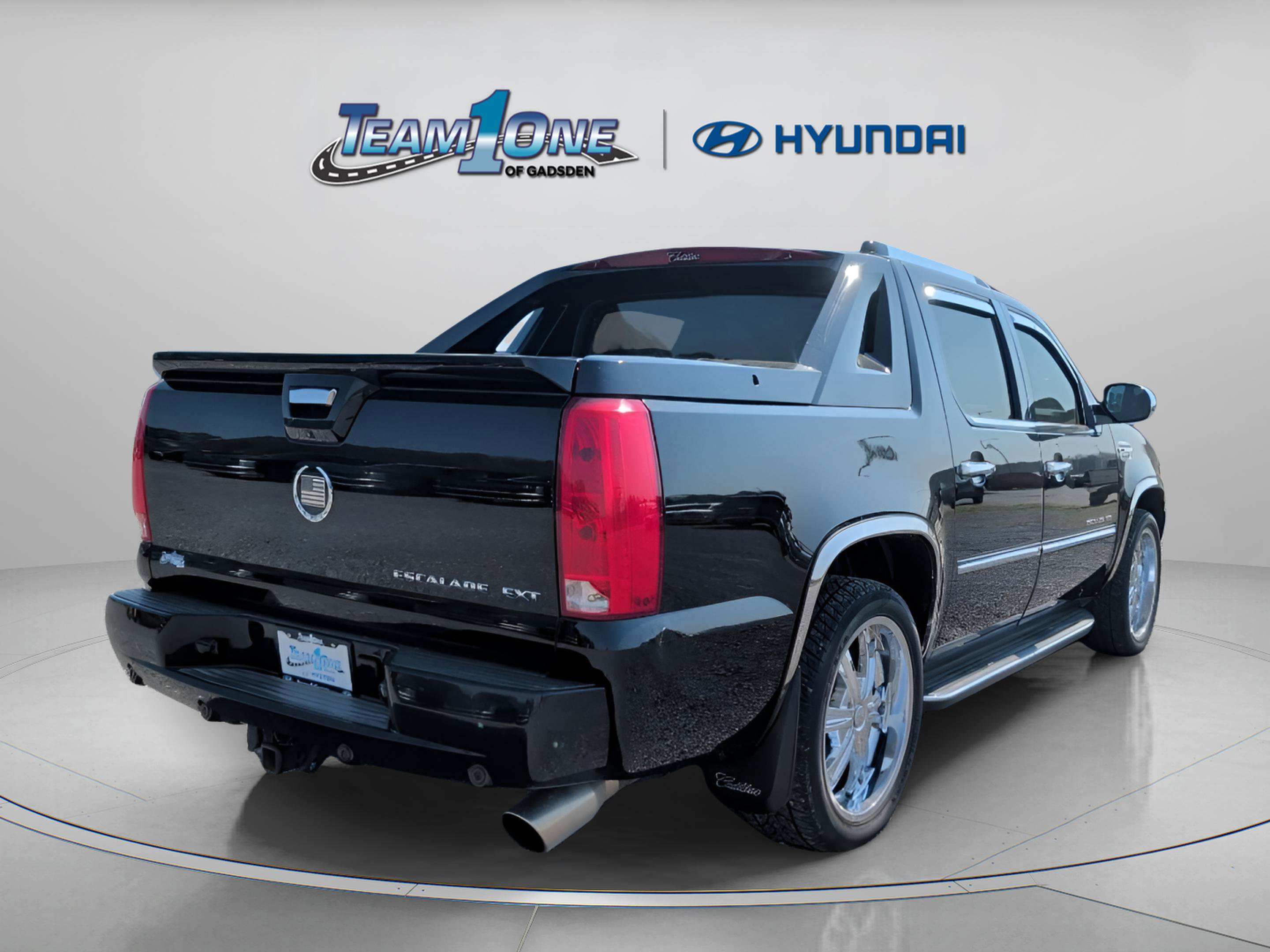 Used 2008 Cadillac Escalade EXT Base image 9