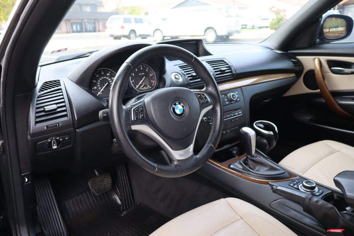 Used 2013 BMW 128i Convertible RWD image 15