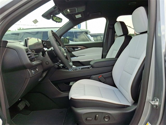 New 2026 Chevrolet Traverse High Country image 6