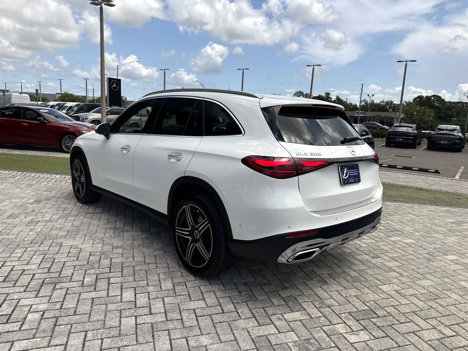 New 2027 Mercedes-Benz GLC 300 image 4